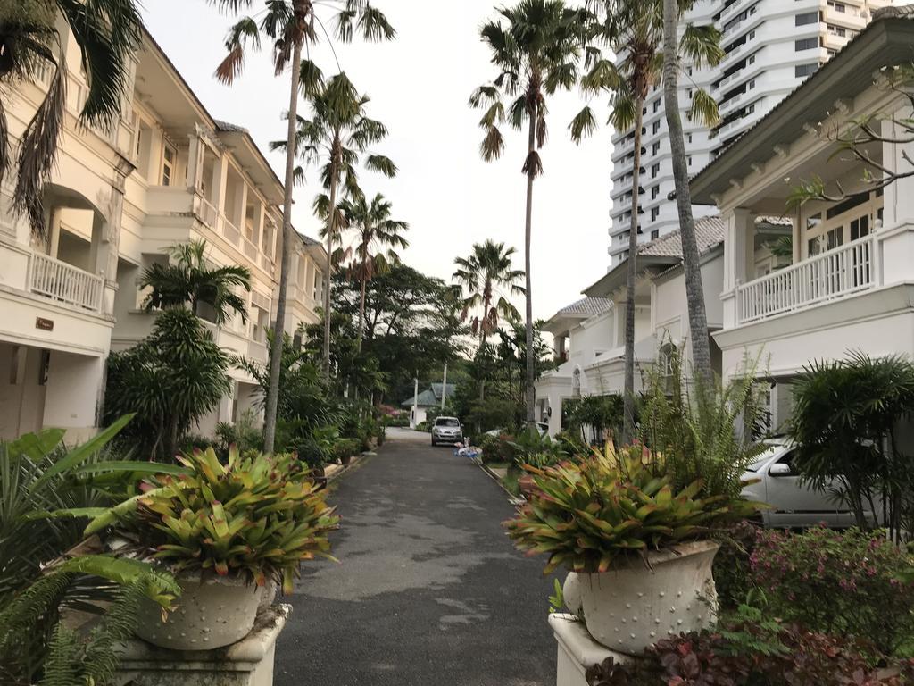 Baan Dhewaran Beachfront Villa Na Chom Thian Eksteriør billede
