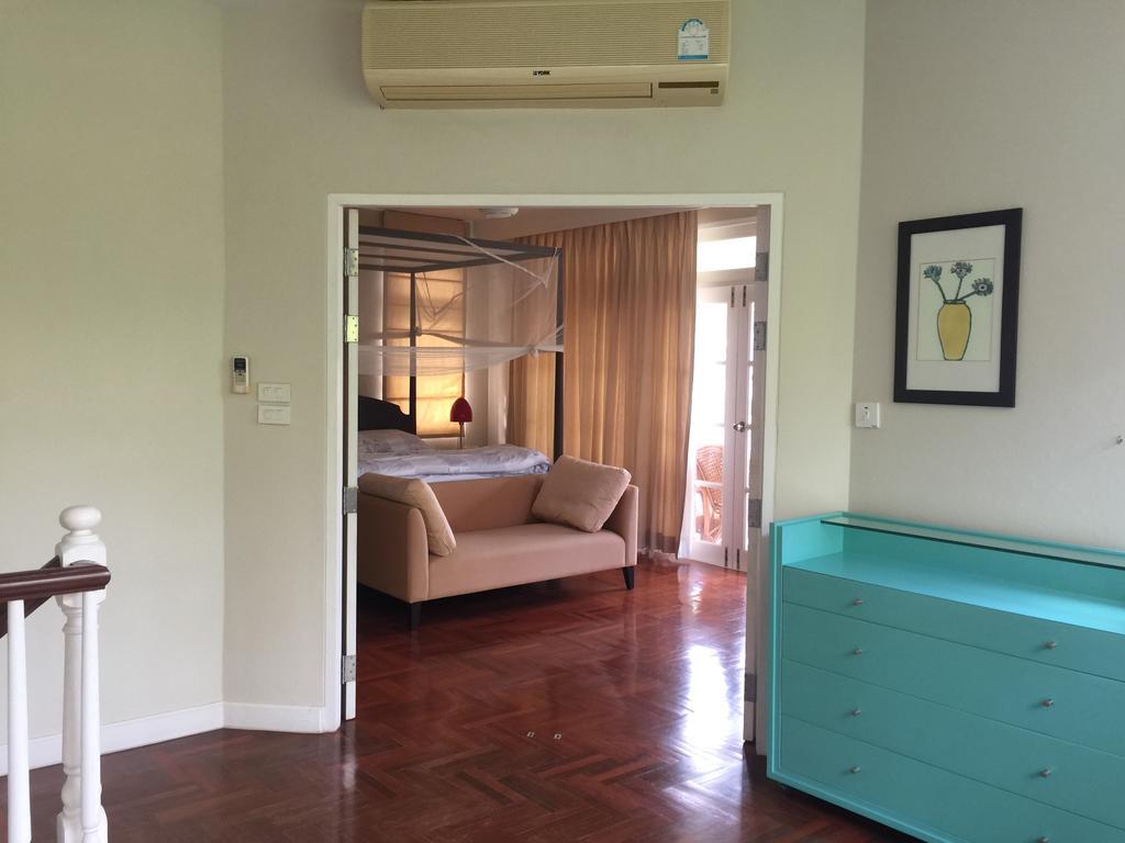 Baan Dhewaran Beachfront Villa Na Chom Thian Eksteriør billede