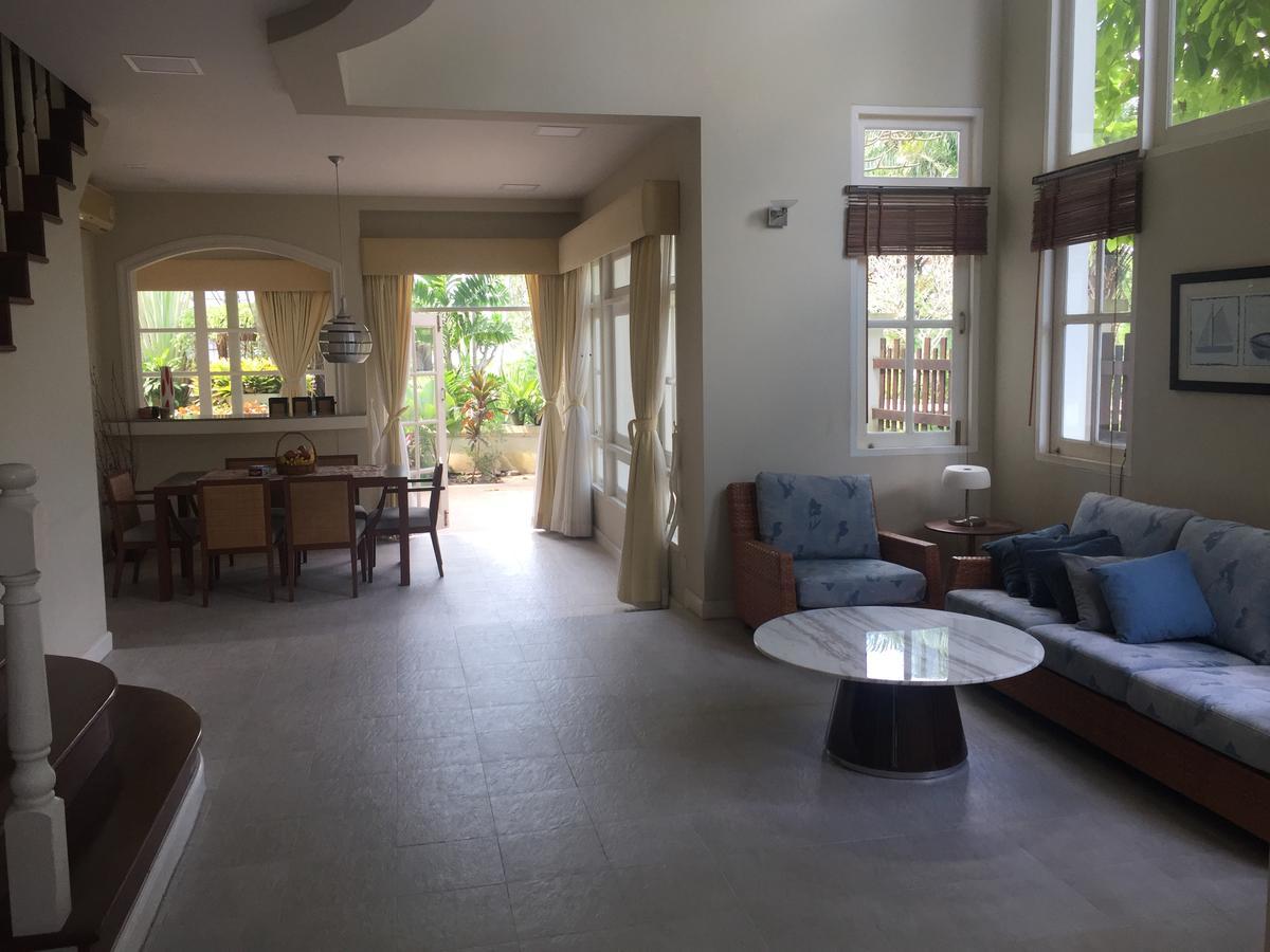 Baan Dhewaran Beachfront Villa Na Chom Thian Eksteriør billede