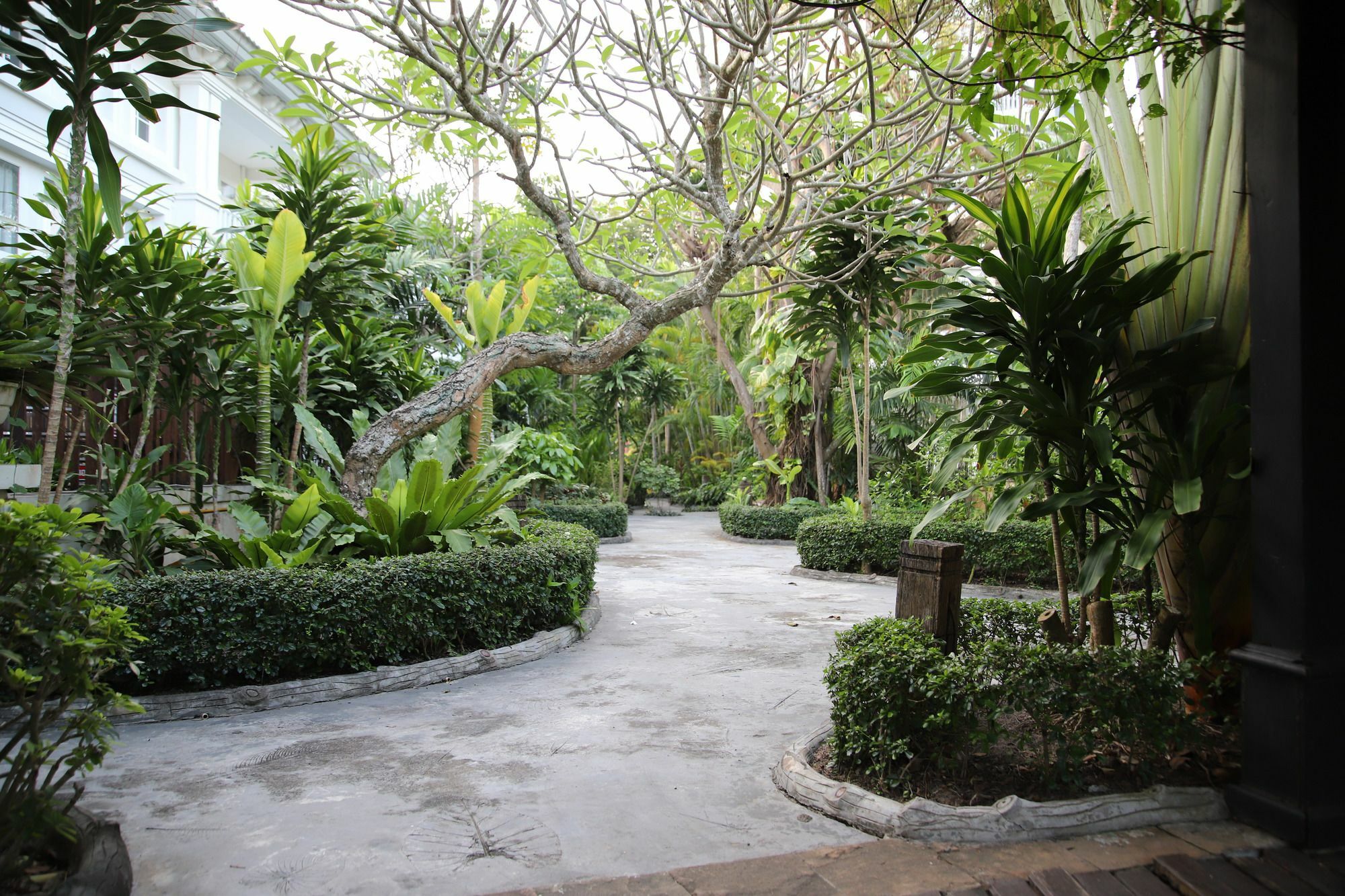 Baan Dhewaran Beachfront Villa Na Chom Thian Eksteriør billede