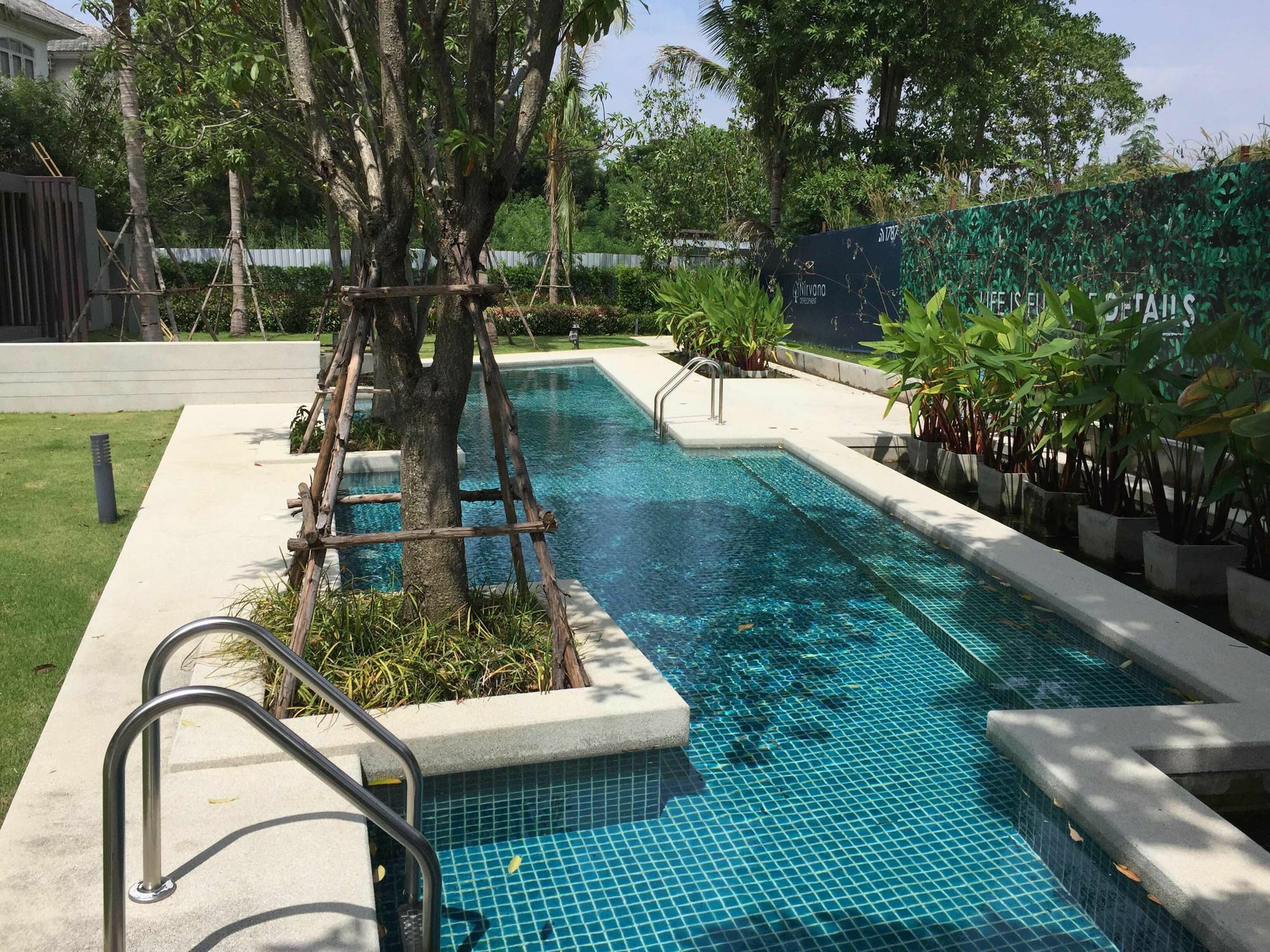 Baan Dhewaran Beachfront Villa Na Chom Thian Eksteriør billede